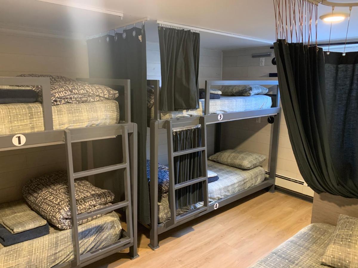 Jasper Downtown Hostel ภายนอก รูปภาพ