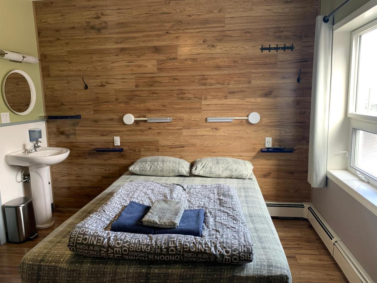 Jasper Downtown Hostel ภายนอก รูปภาพ